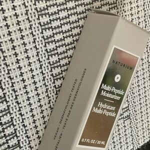 Naturium Multi-Peptide Moisturizer 20ML travel mini size